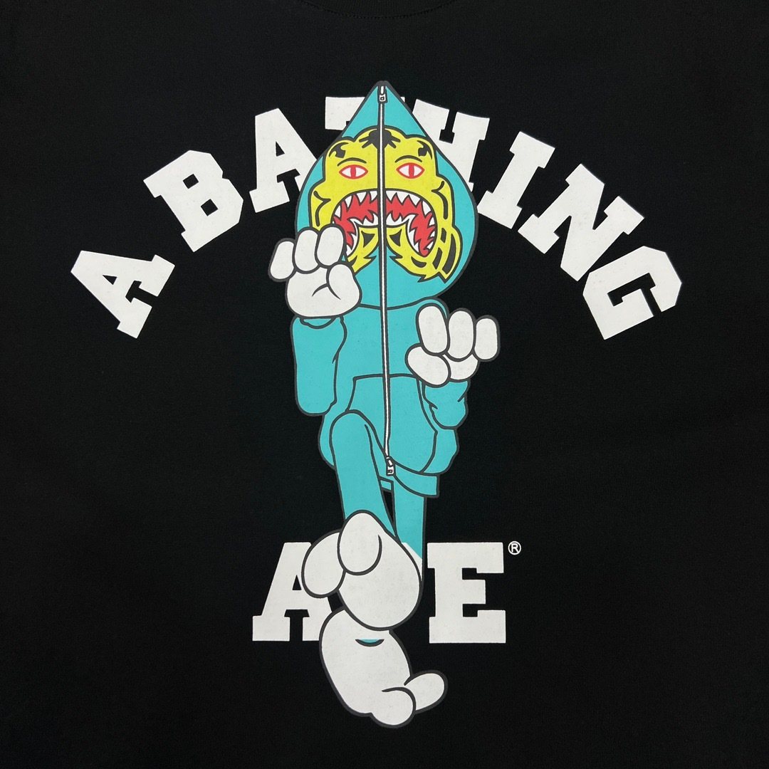 BAPE Character Graphic Short-Sleeve T-Shirt ¡ª detail