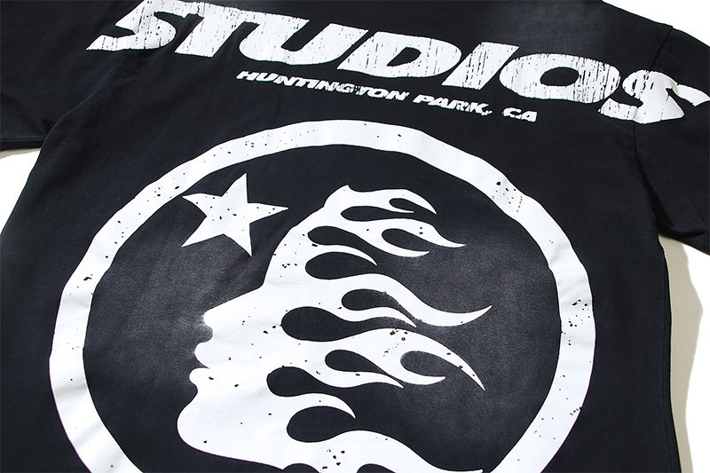 HELSTAR Distressed Graphic Short-Sleeve T-Shirt ¡ª detail