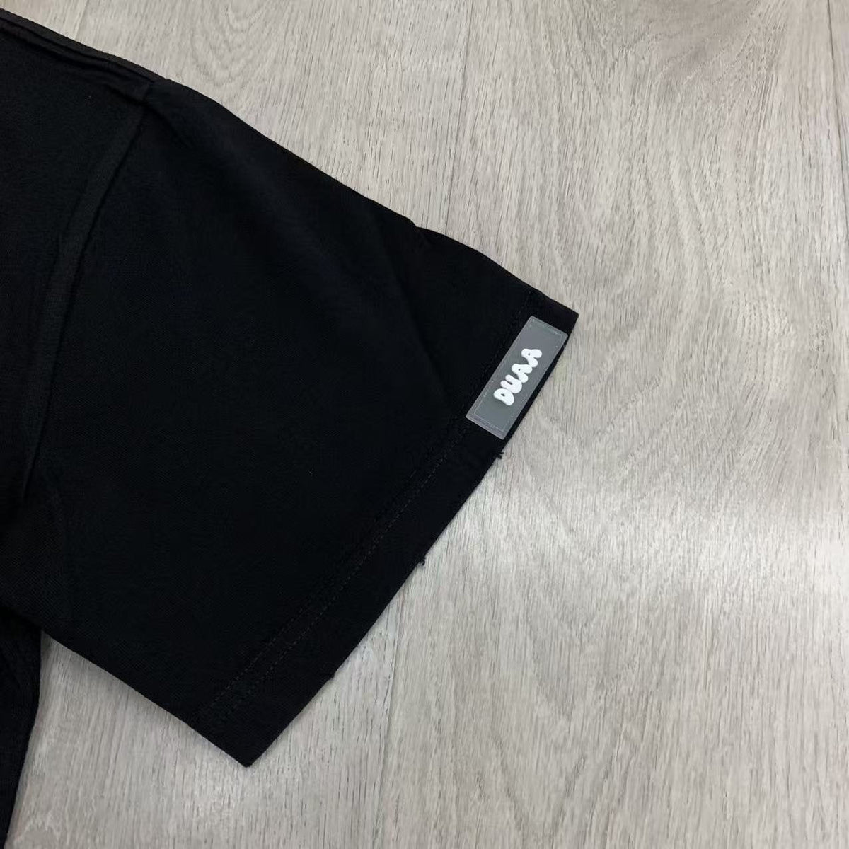 Rough Play DUAA Global Run Club Graphic T-Shirt ¡ª fabric_closeup