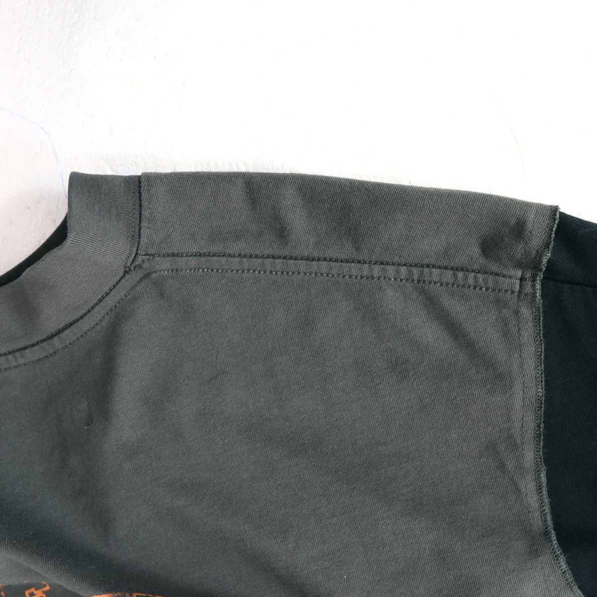 RRR123 CVA Colorblock Graphic T-Shirt ¡ª detail