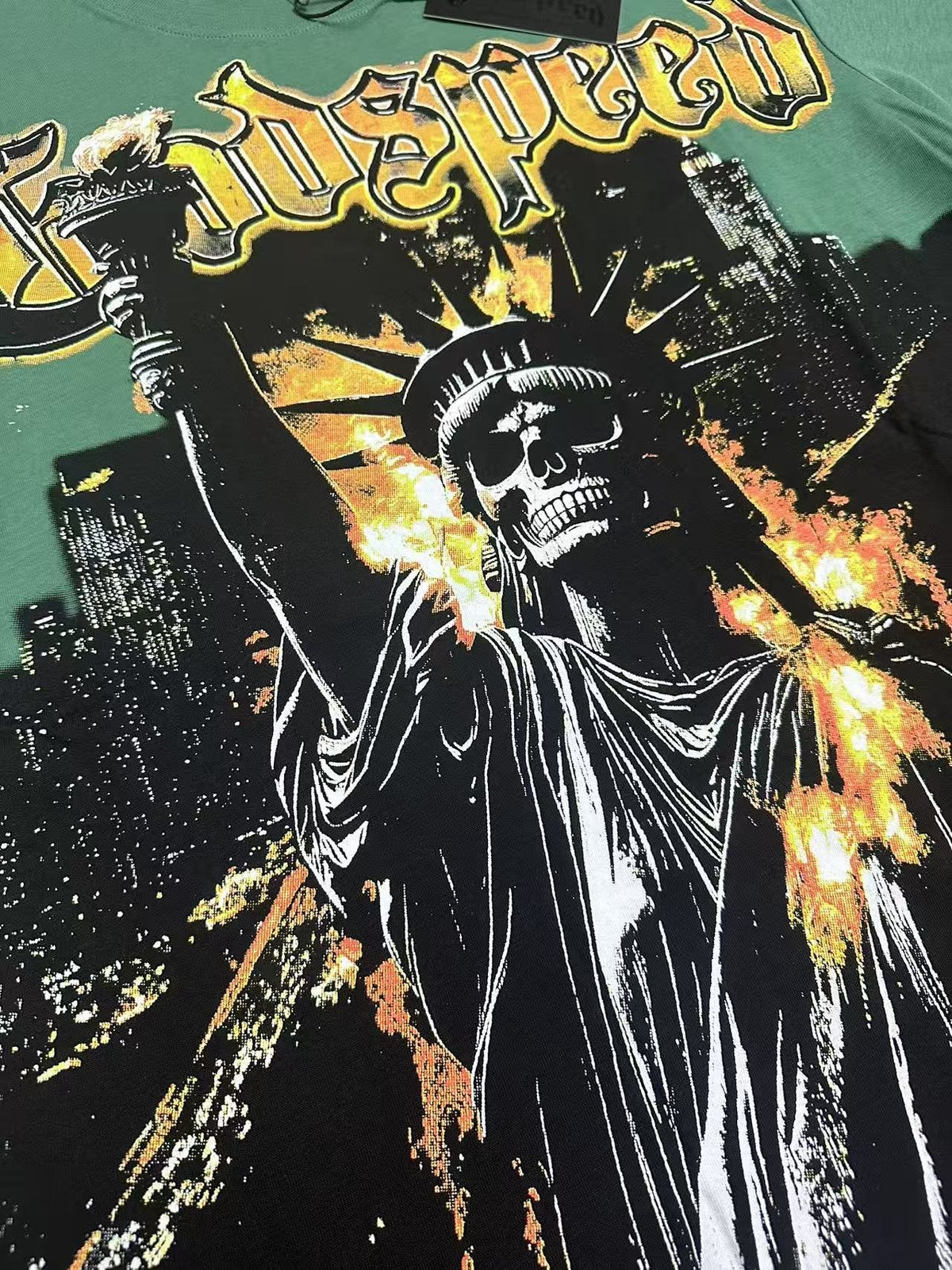 Godspeed Statue of Liberty Graphic T-Shirt ¡ª detail