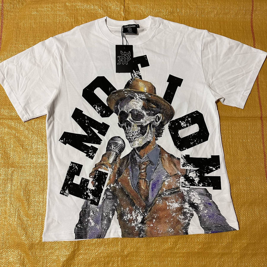 MIXED EMOTION Distressed Skull Graphic T-Shirt ¡ª hang_tag