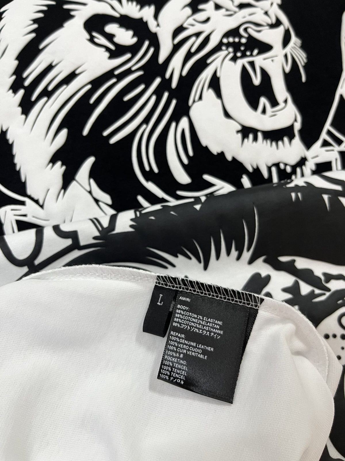 AMIRI Lion Head Graphic T-Shirt ¡ª neck_label