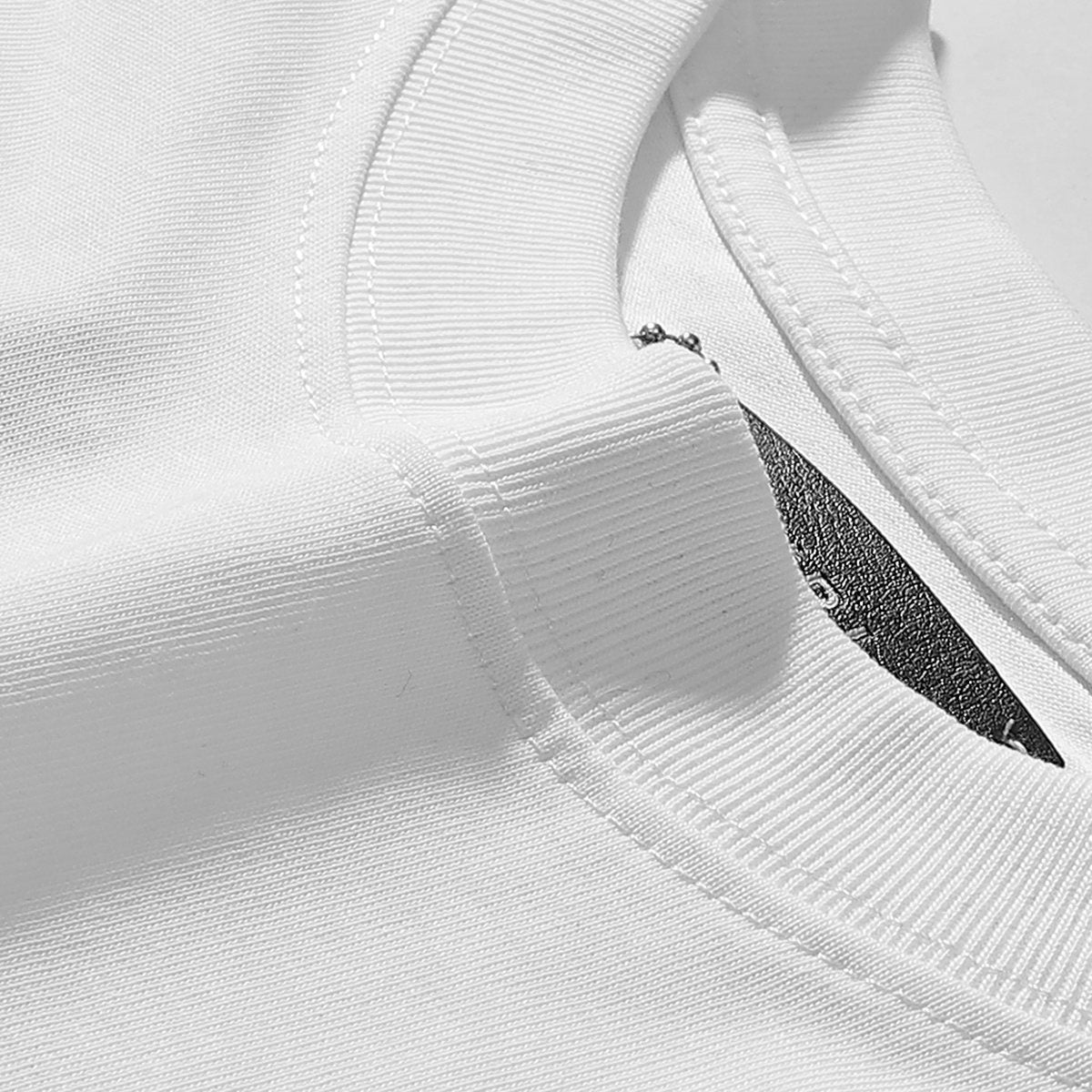 AMIRI Letter Graphic Short-Sleeve T-Shirt ¡ª neck_label