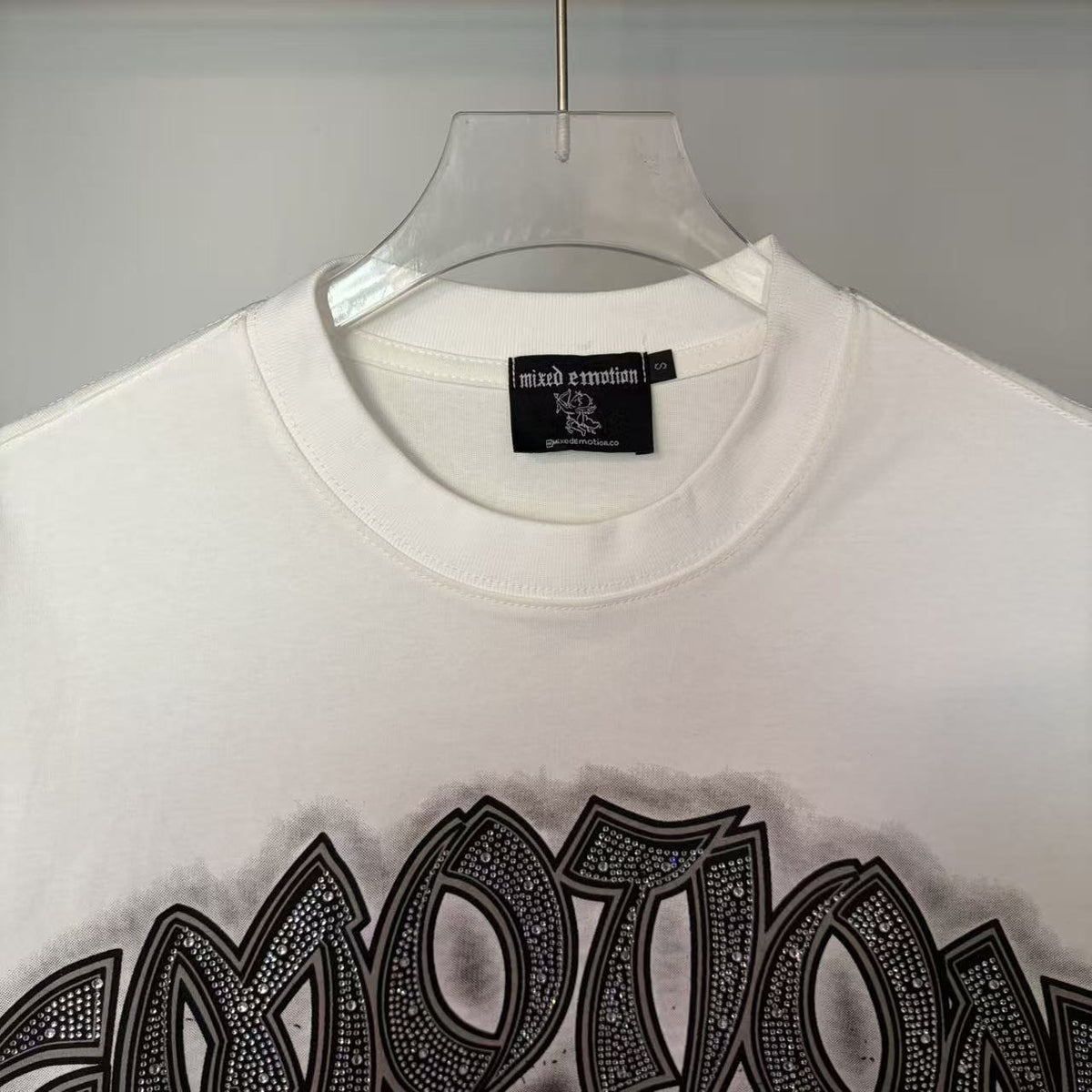 MIXED EMOTION Zombie Gothic Graphic T-Shirt ¡ª neck_label