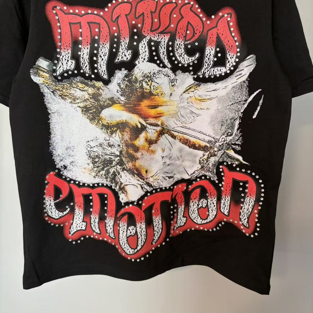 MIXED EMOTION Studded Wing Graphic T-Shirt ¡ª detail
