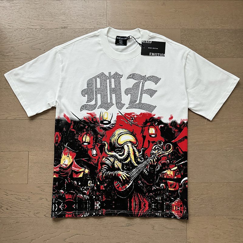 MIXED EMOTION Gothic Illustrated Graphic T-Shirt ¡ª front