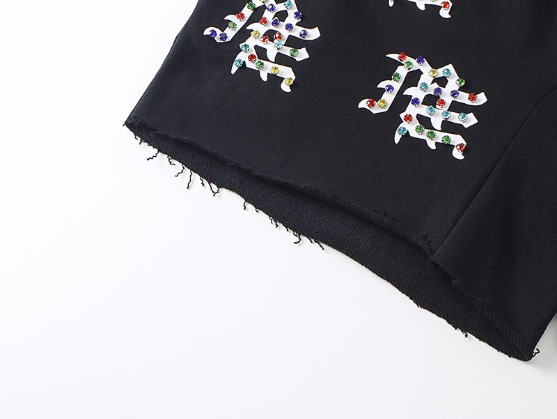 MIXED EMOTION Multicolor Rhinestone Graphic Shorts ¡ª detail