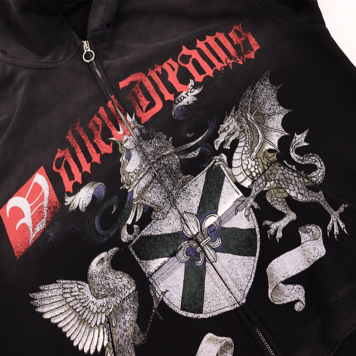 VALE USA Guardian Graphic Zip Hoodie and Jogger Set ¡ª detail
