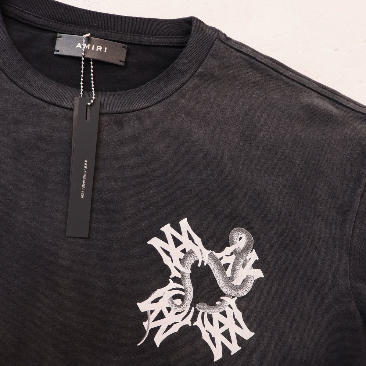 AMIRI Snake Graphic Washed T-Shirt ¡ª hang_tag