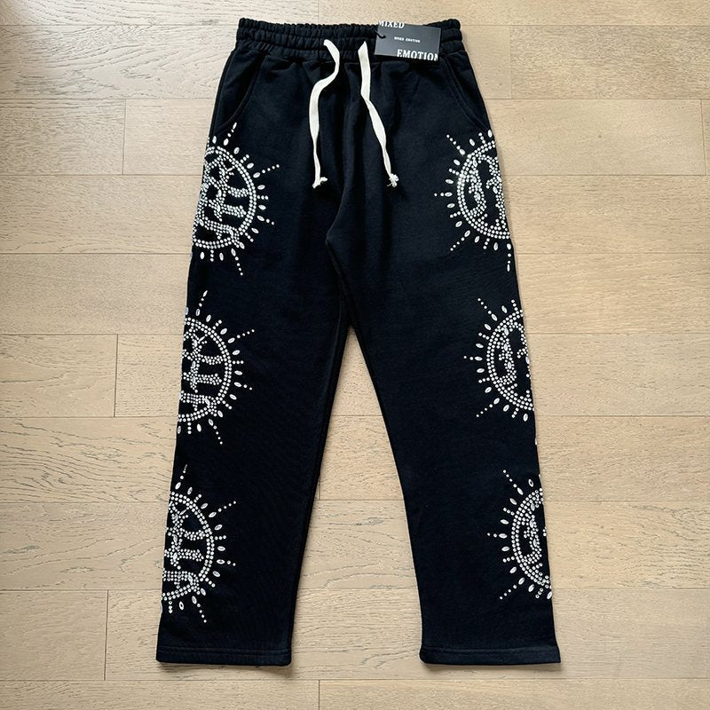 MIXED EMOTION Rhinestone Circle Graphic Sweatpants ¡ª front
