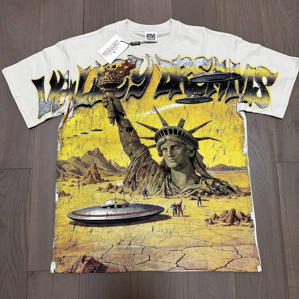 VALE USA Liberty UFO Graphic T-Shirt ¡ª front