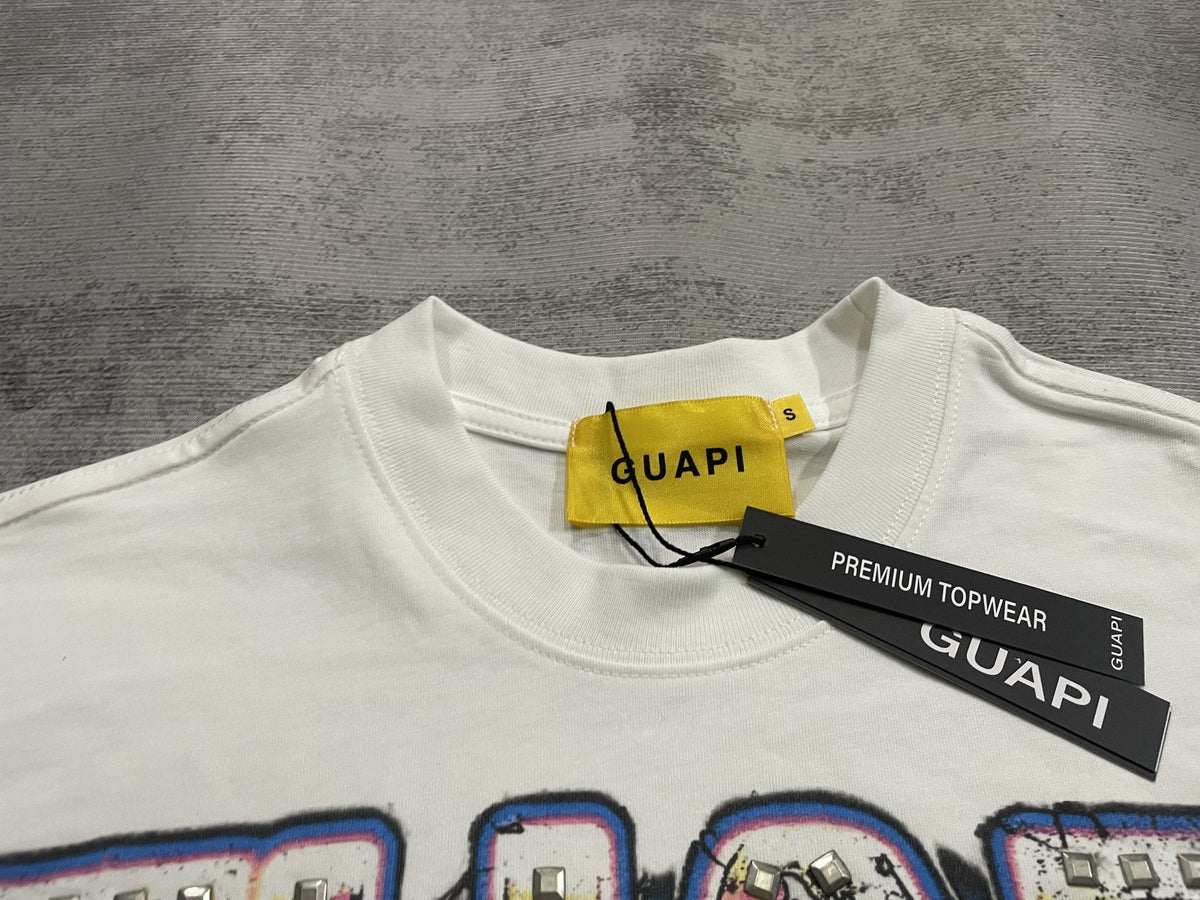 GUAPI Racing Car Graphic T-Shirt ¡ª neck_label