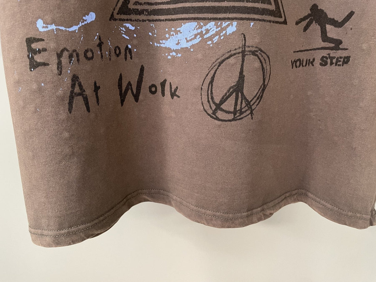 Mixed Emotion Warning Graphic Short-Sleeve T-Shirt ¡ª detail