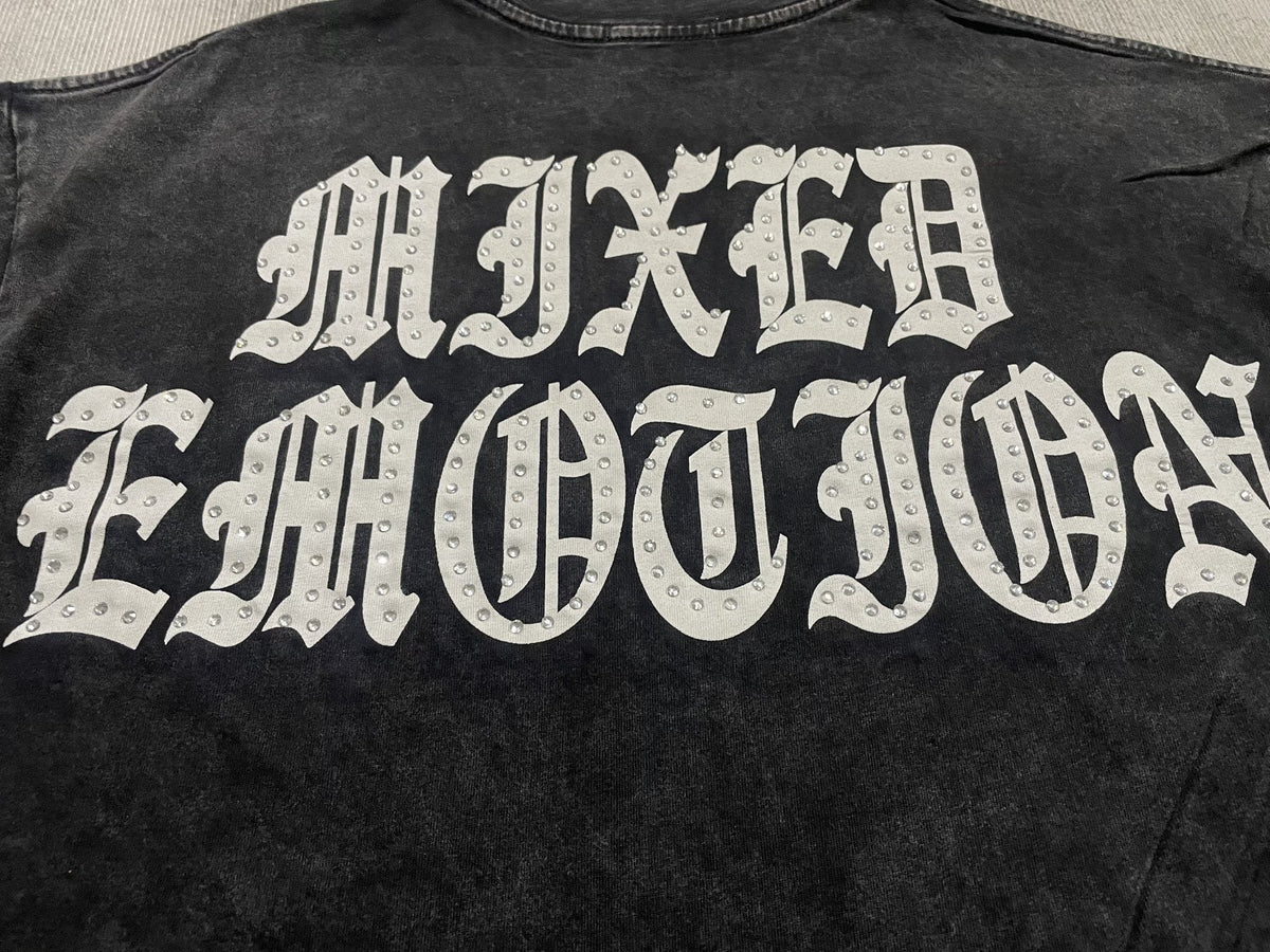MIXED EMOTION Rhinestone Graphic Acid-Wash T-Shirt ¡ª detail