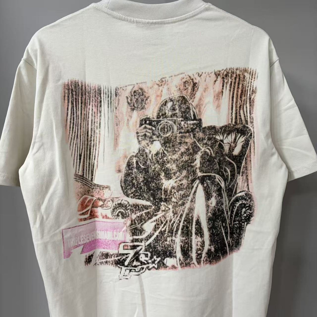 TRIPLE SEVENS Cream Front & Back Graphic T-Shirt ¡ª detail