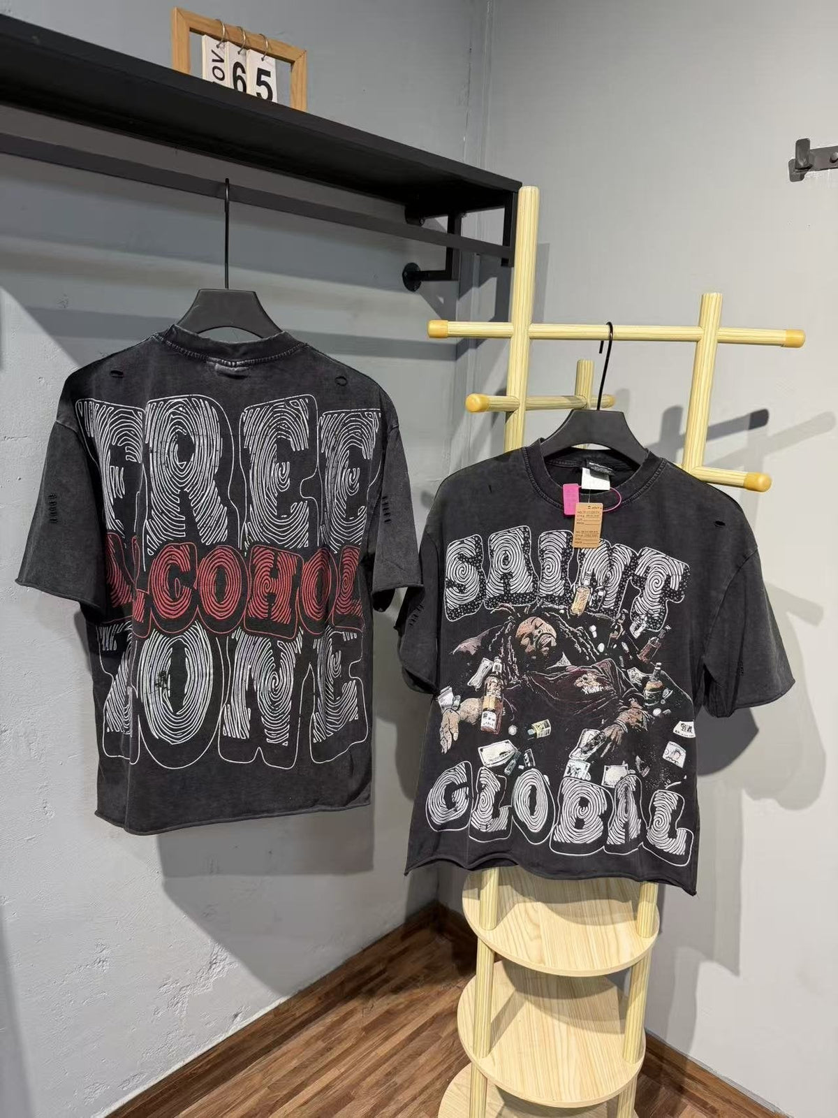 SAINT Free Alcohol Washed Black Graphic T-Shirt ¡ª context
