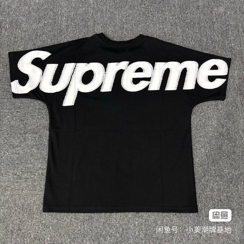 Supreme Oversized Front Graphic T-Shirt ¡ª hero