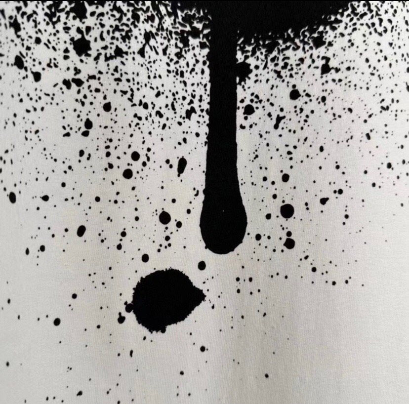 Supreme Paint-Drip Graphic T-Shirt ¡ª fabric_closeup
