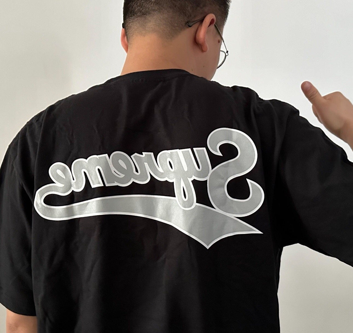 Supreme Backwards Graphic Short-Sleeve T-Shirt ¡ª context