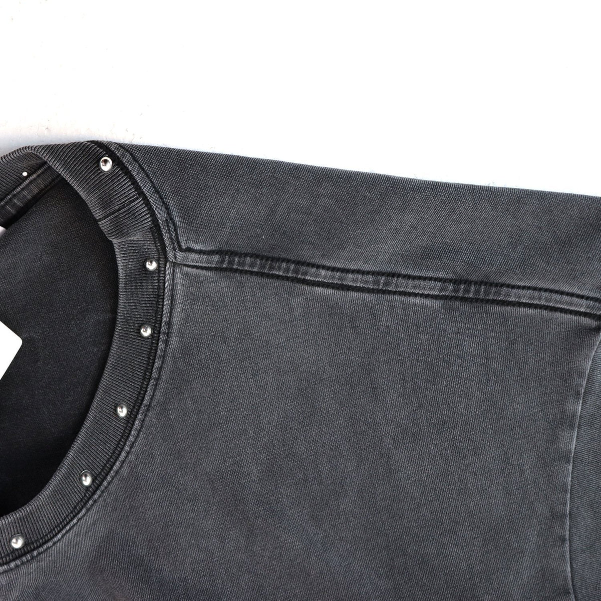 SAINT Vanity Lion Graphic Short-Sleeve Set ¡ª detail