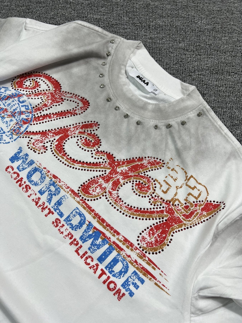 DUAA New Age Studded Graphic T-Shirt ¡ª detail