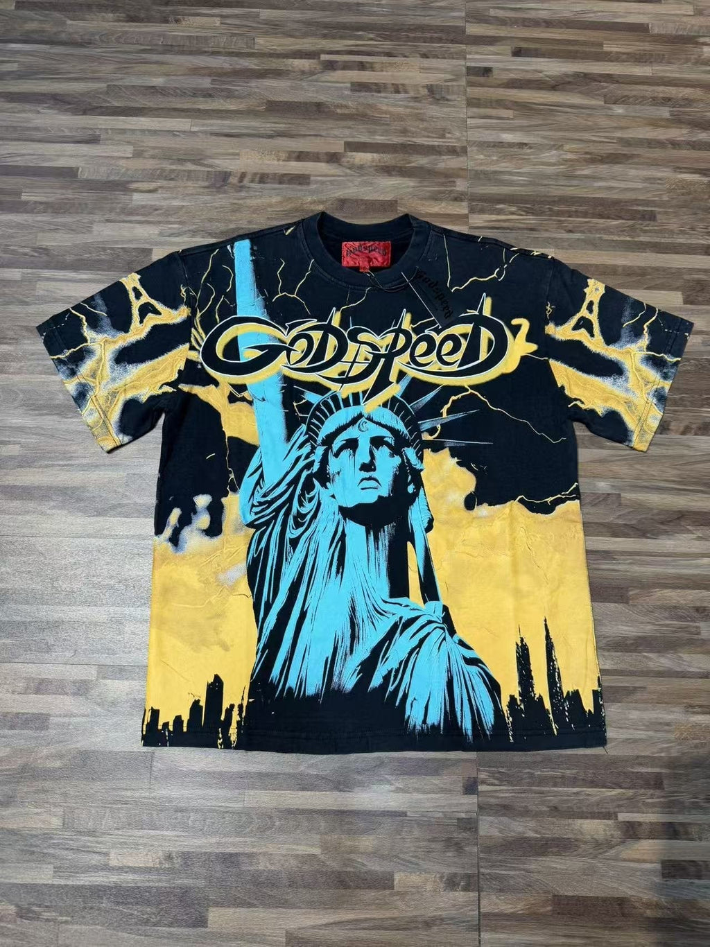 Godspeed Out of Many One Statue Graphic T-Shirt ¡ª front