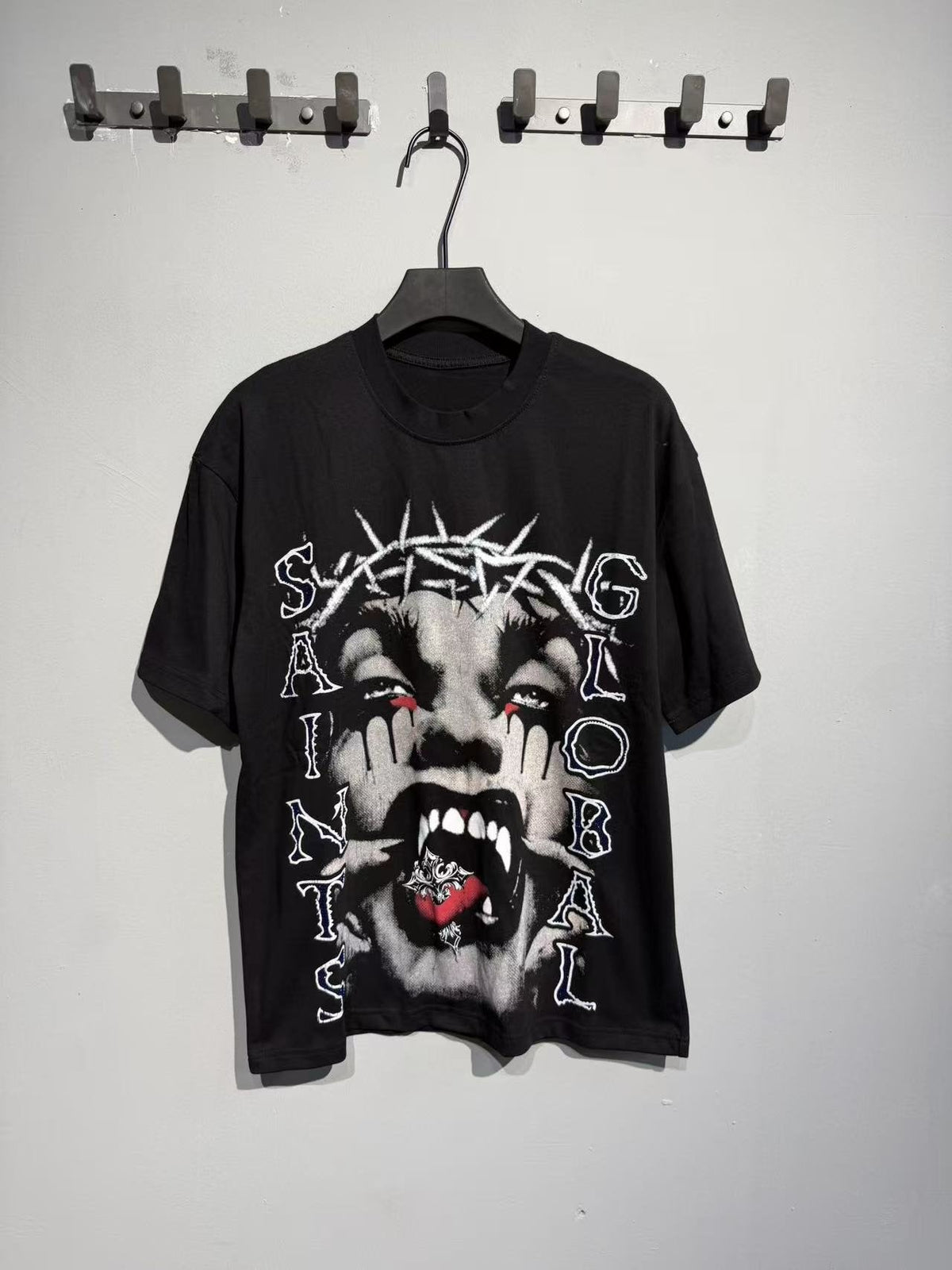 SAINT Vampire Face Graphic T-Shirt ¡ª front