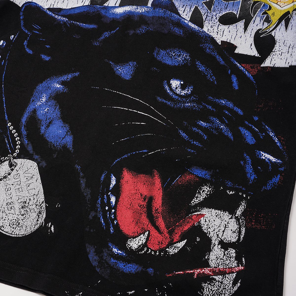 VALLEY Dreams Panther Graphic T-Shirt ¡ª detail