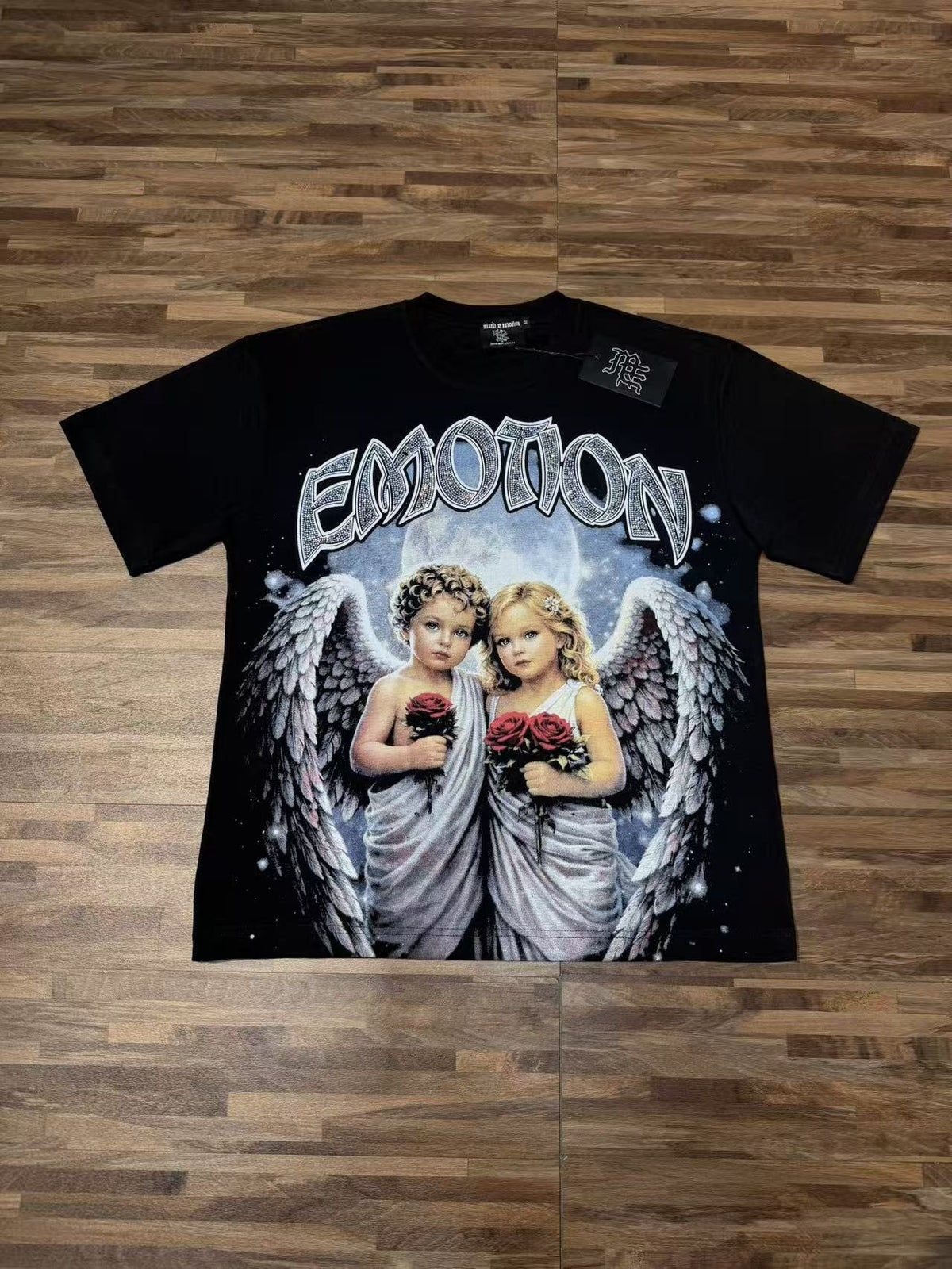 MIXED EMOTION Angel Praying Hands Graphic T-Shirt ¡ª hero