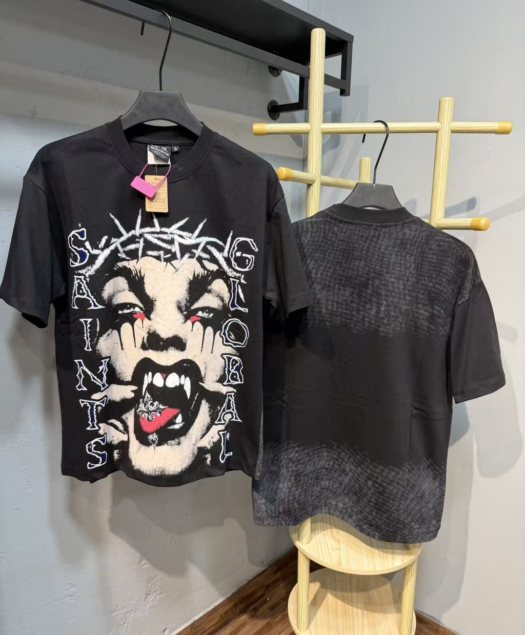 SAINT Rhinestone Graphic Short-Sleeve T-Shirt ¡ª context