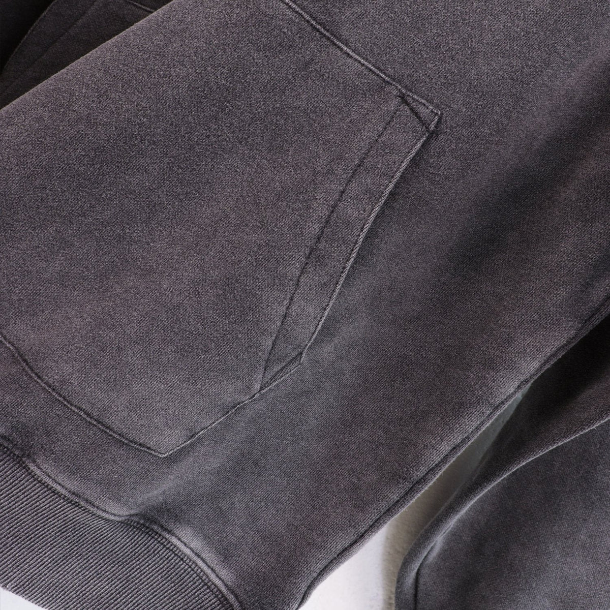 AMIRI Pegasus Graphic Hoodie ¡ª detail