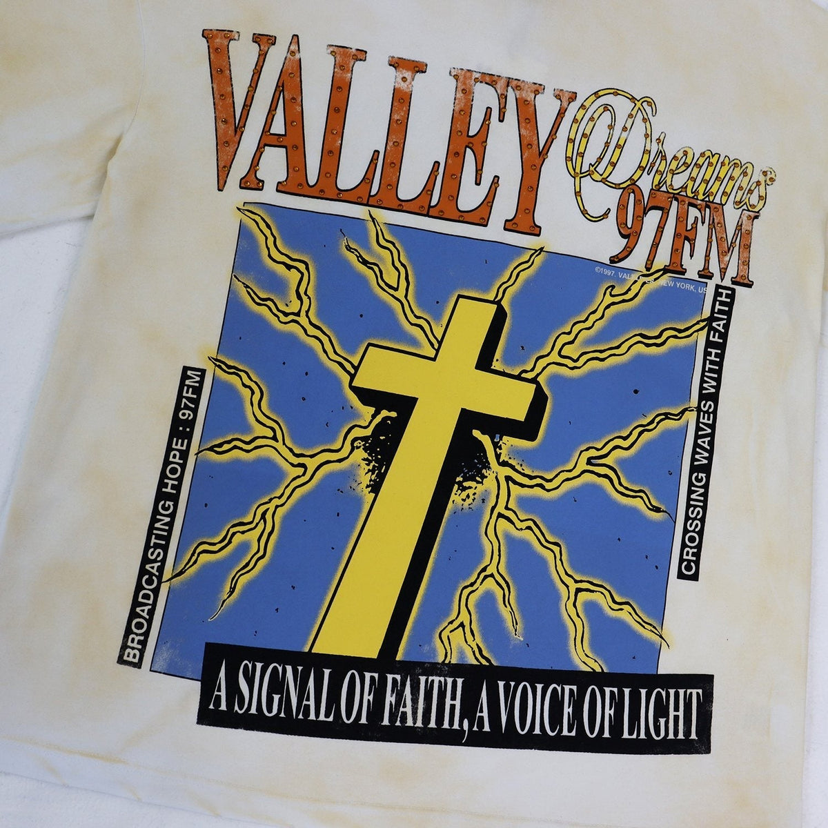 VALE USA Dreams Graphic Short-Sleeve T-Shirt - Cream ¡ª front