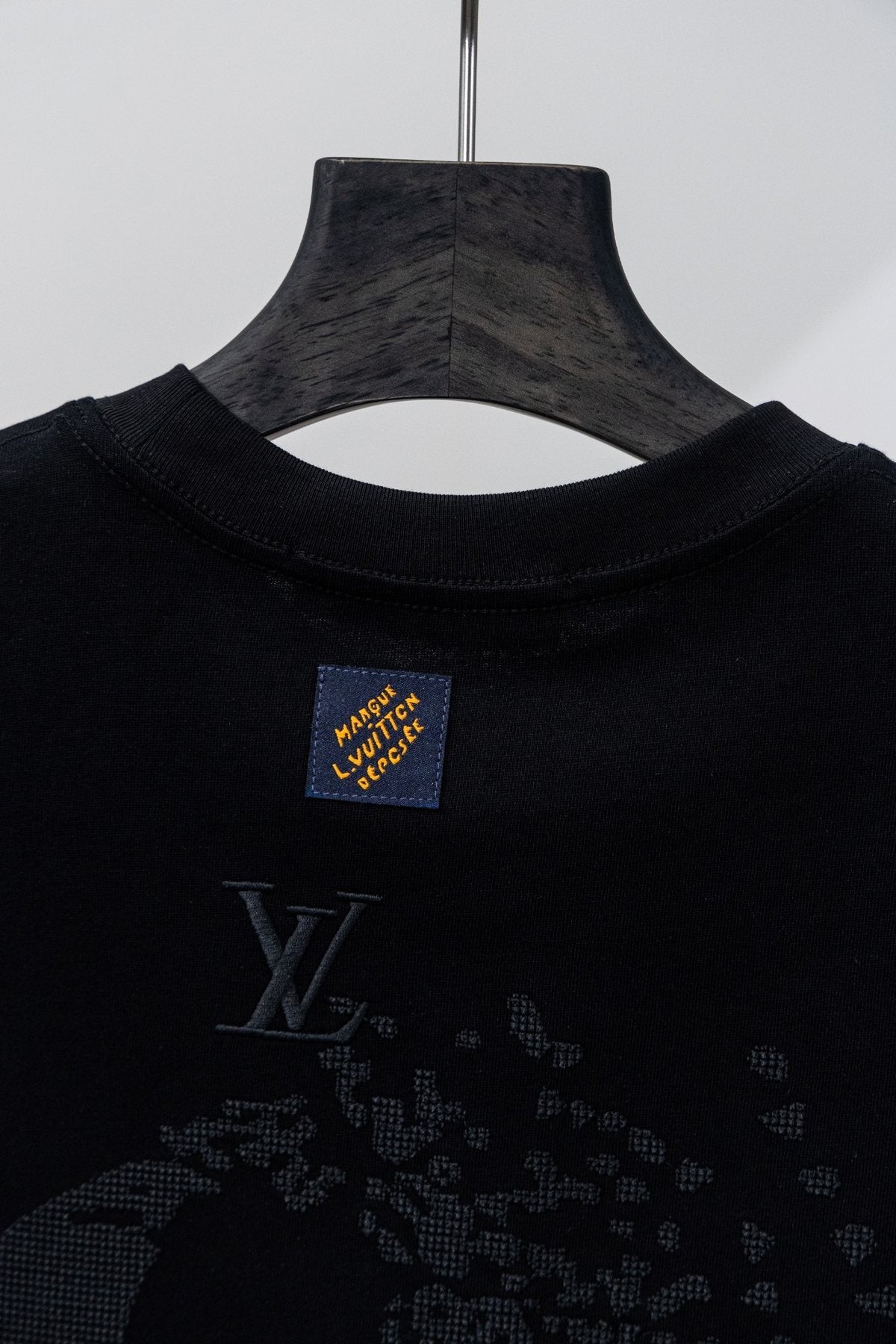 Louis Vuitton*LV Tonal Monogram Graphic T-Shirt ¡ª detail