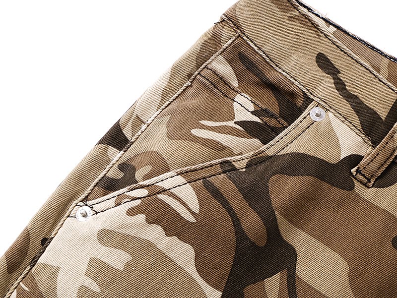Purple Brand Tan Camo Cargo Pants ¡ª detail