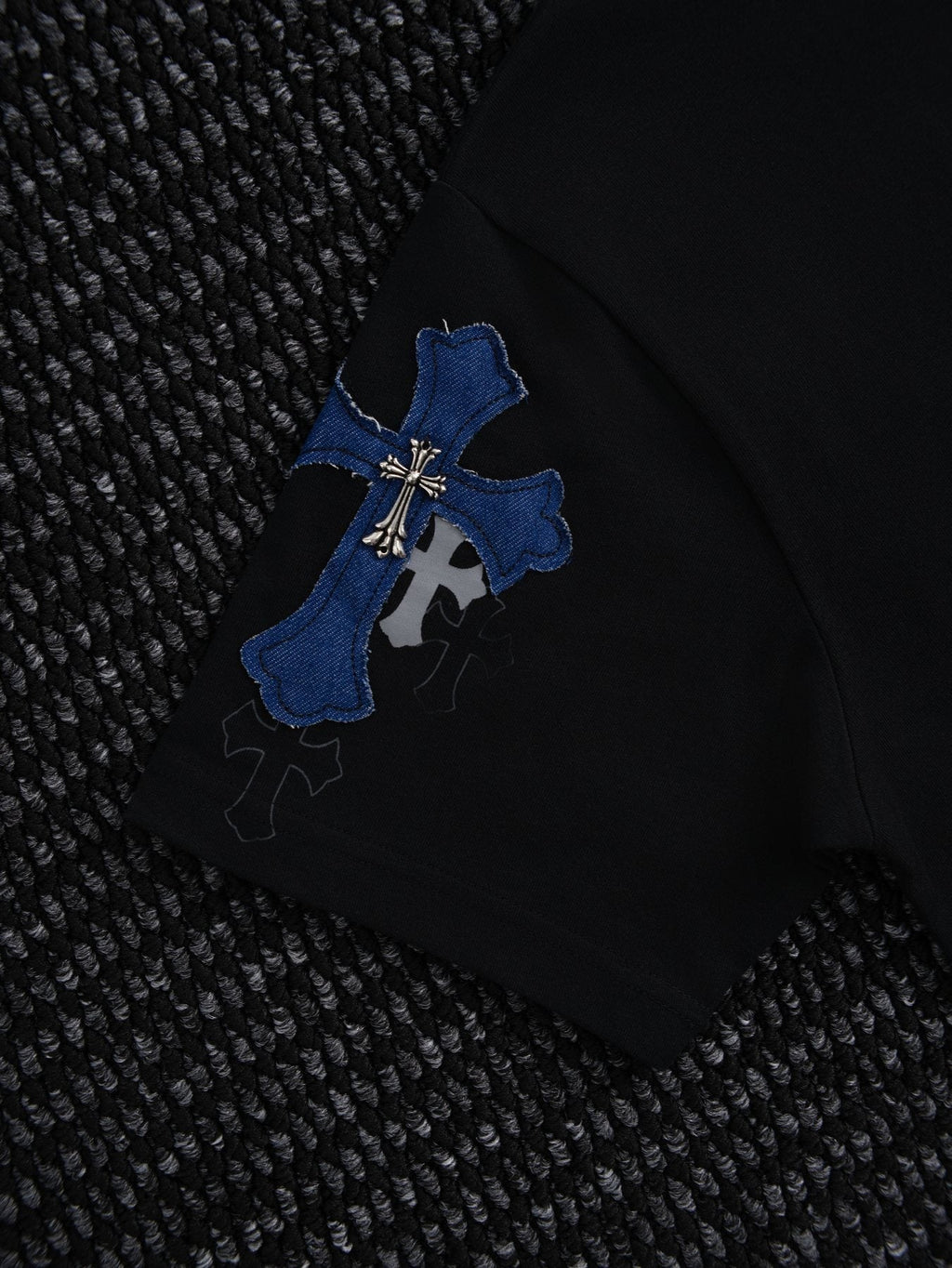 Chrome Hearts Cross Graphic Short-Sleeve T-Shirt ¡ª detail