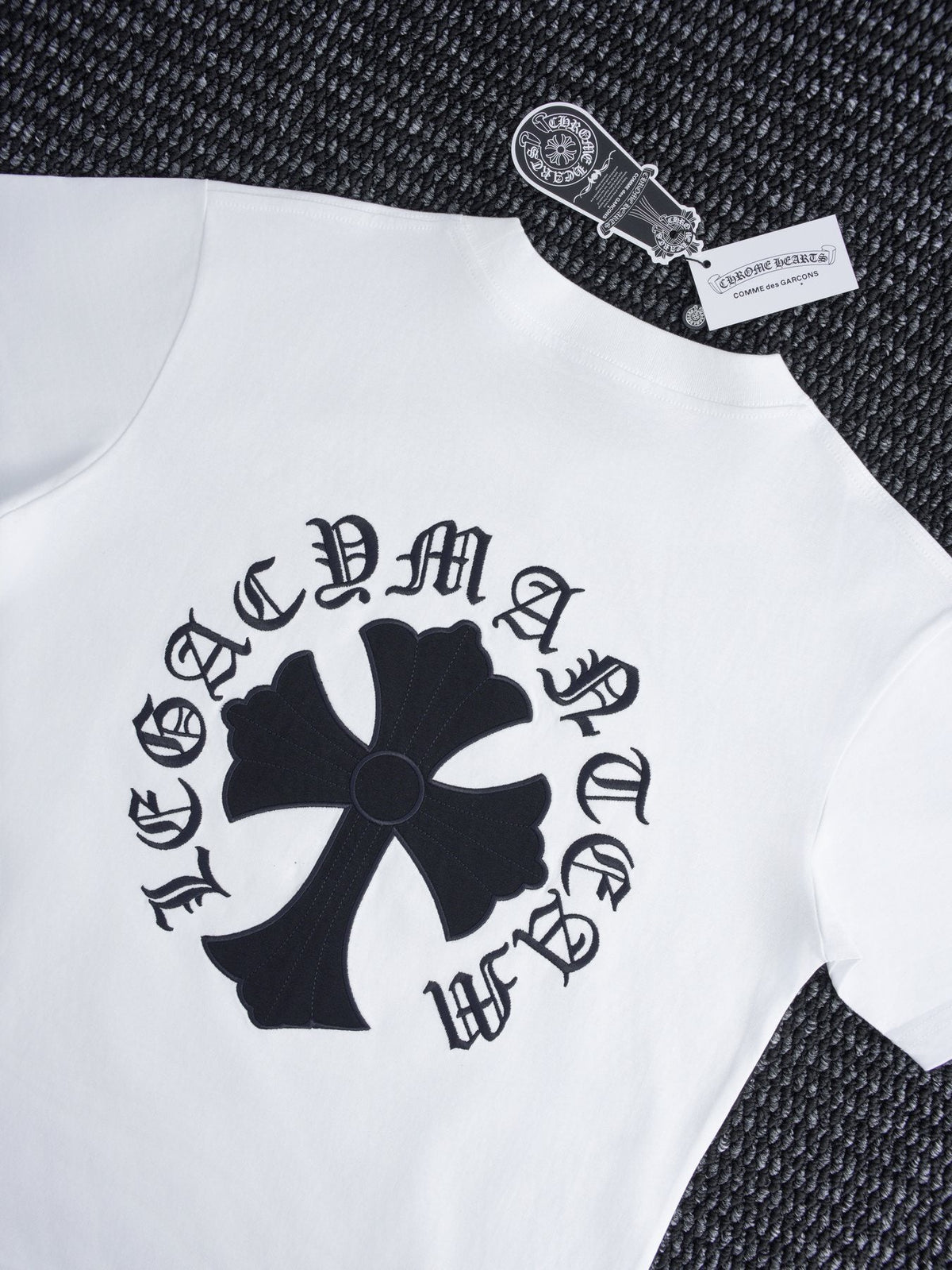 Chrome Hearts Ring Cross Graphic T-Shirt ¡ª context
