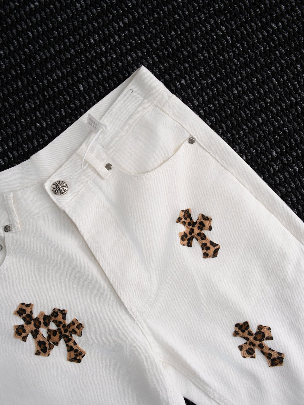 Chrome Hearts Leopard Cross Patch White Jeans ¡ª detail