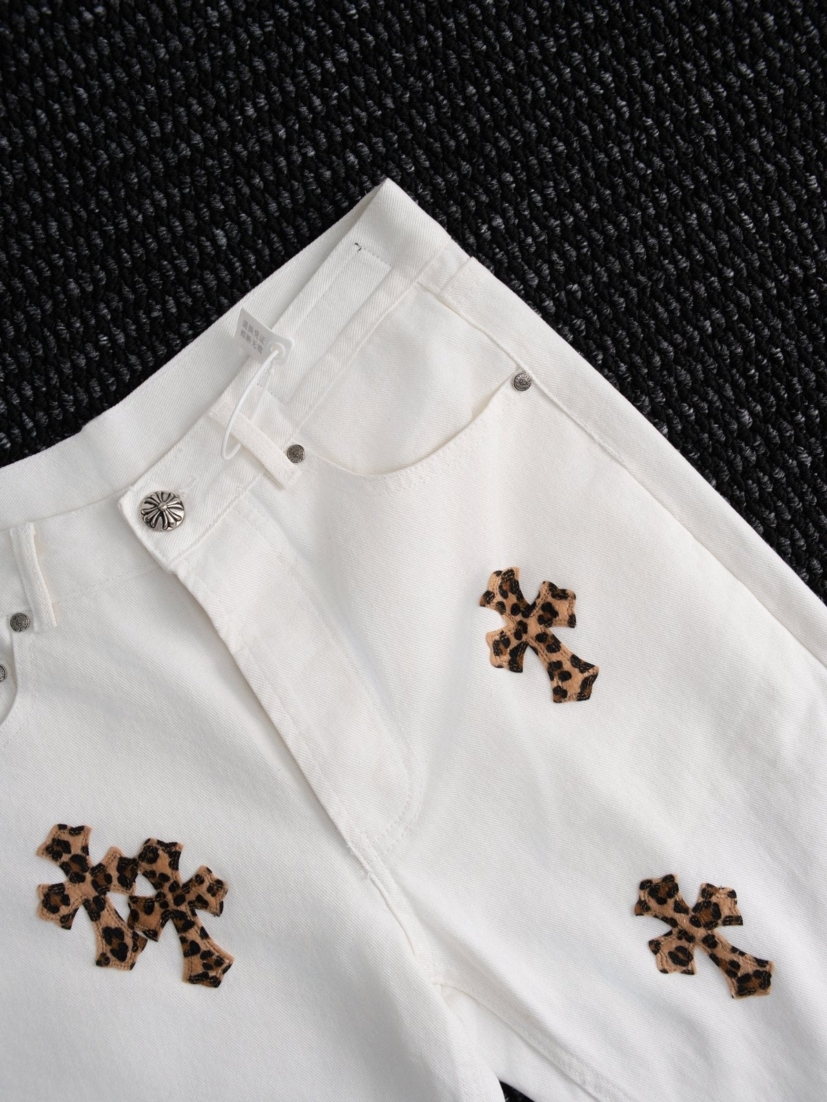 Chrome Hearts Leopard Cross Patch White Jeans ¡ª detail