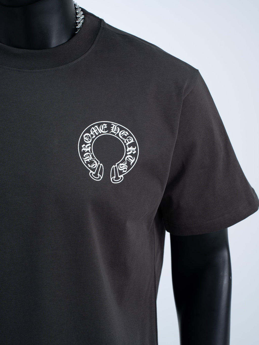 Chrome Hearts Horseshoe Gothic Graphic T-Shirt ¡ª hero