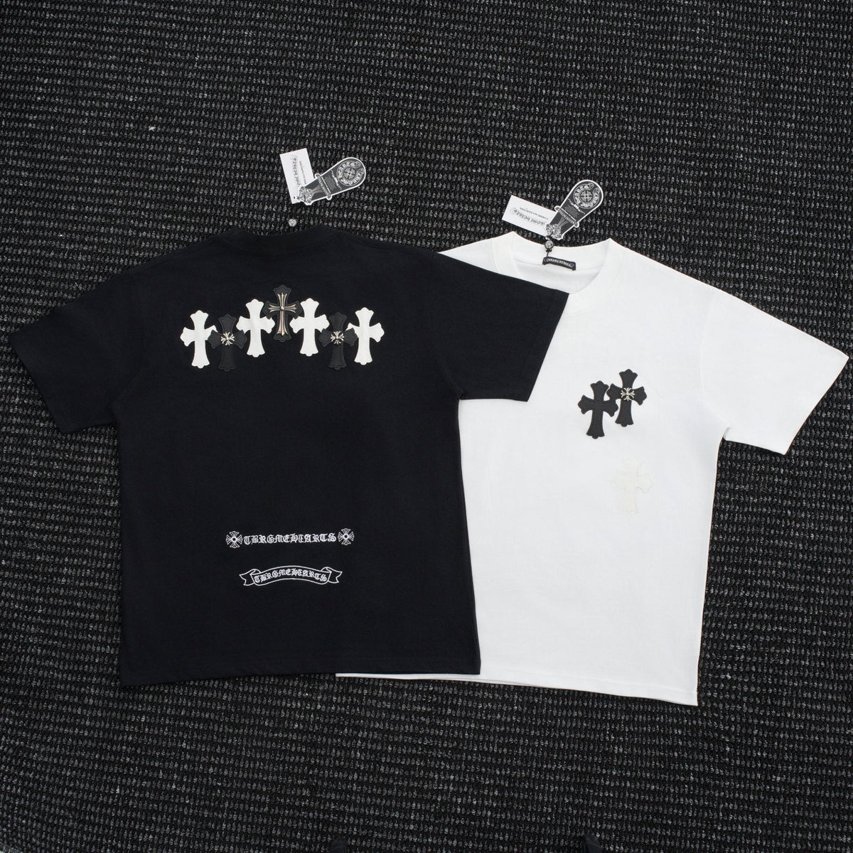 Chrome Hearts Contrast Cross Applique T-Shirt ¡ª comparison