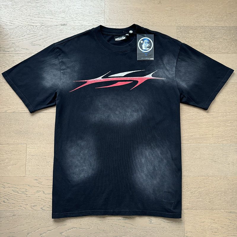 Helistar Sports Graphic Short-Sleeve T-Shirt - Black ¡ª context