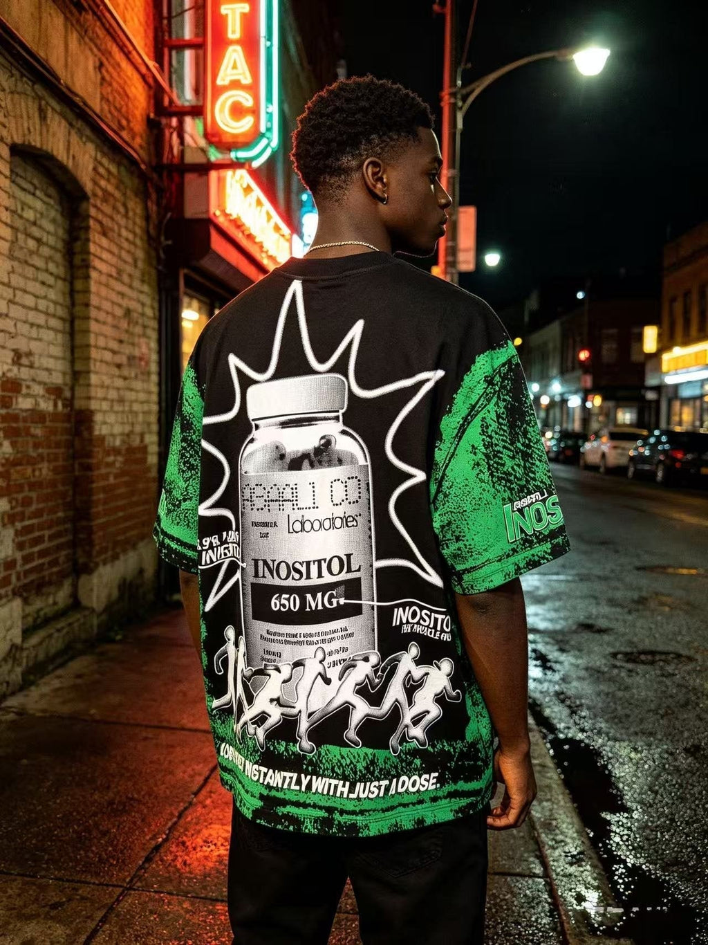 ASAALL Inositol Allover Graphic Short-Sleeve T-Shirt ¡ª model