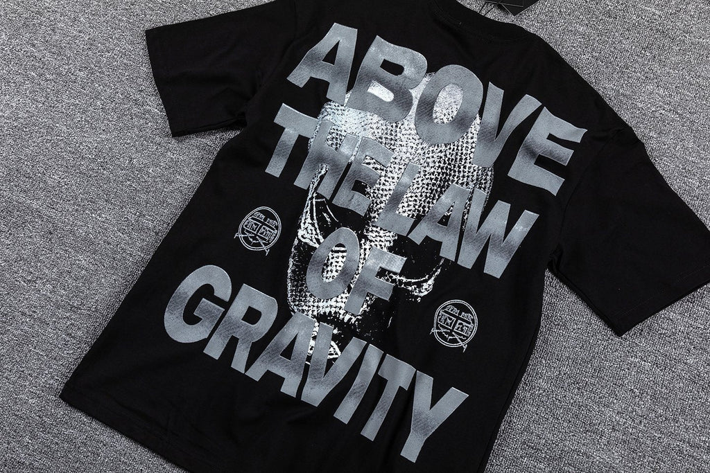 GlazingD Above the Law of Gravity Graphic T-Shirt ¡ª detail