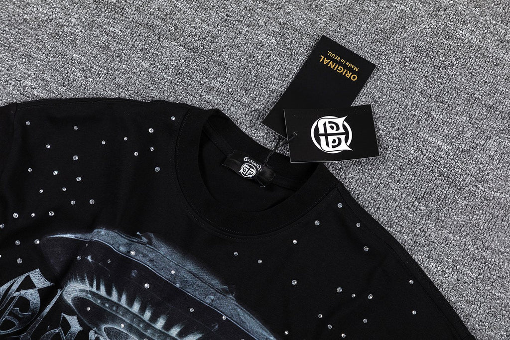 GlazingD Above the Law of Gravity Graphic T-Shirt ¡ª hang_tag