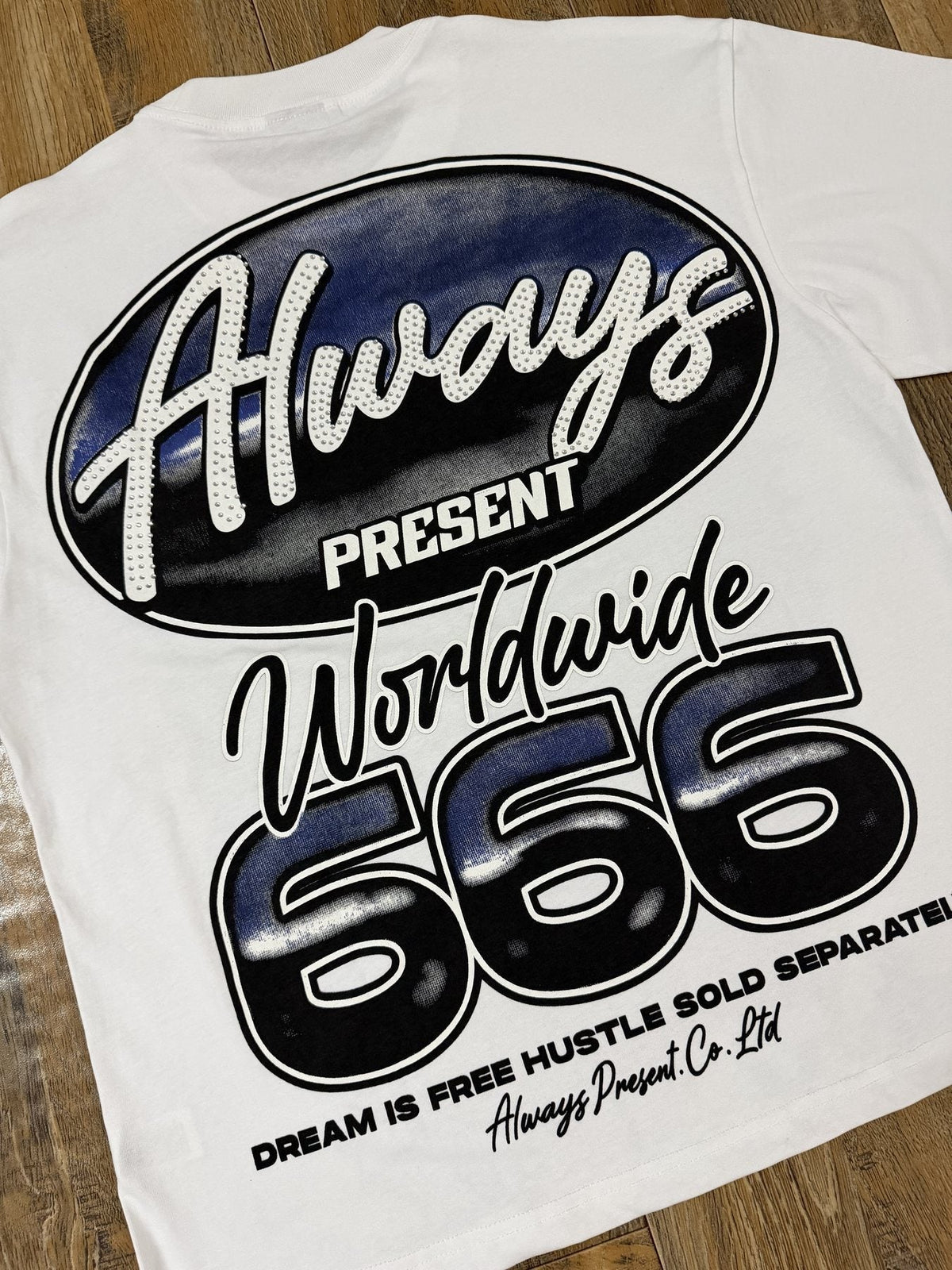 ALWAYS-PRESENT Eye Graphic Short-Sleeve T-Shirt ¡ª detail