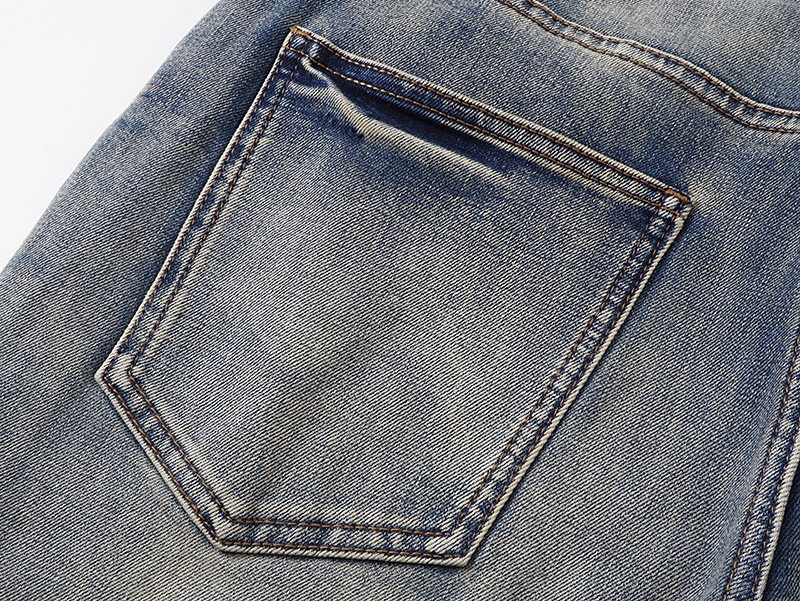 VALABASAS Washed Distressed Blue Jeans ¡ª detail