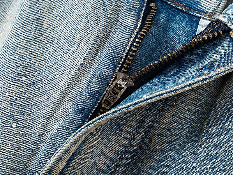 VALABASAS Light Blue Embellished Flare Jeans ¡ª detail
