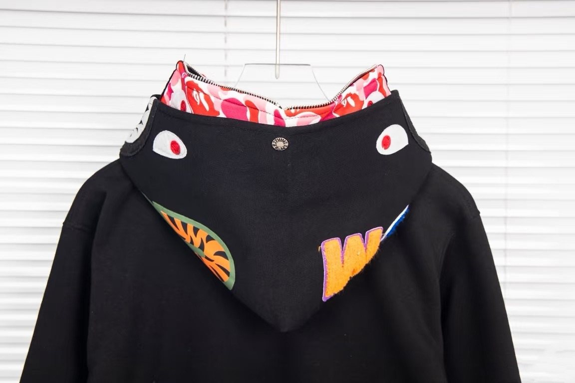BAPE Shark WGM Zip-Up Hoodie ¡ª detail
