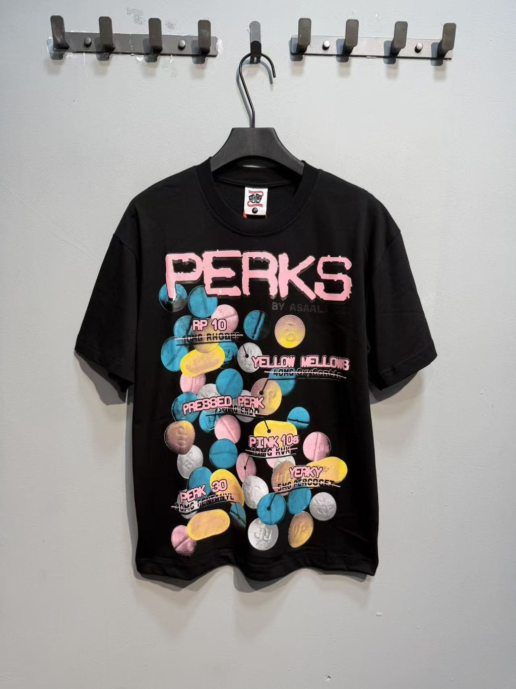 ASAALL Pill Graphic Short-Sleeve T-Shirt ¡ª front